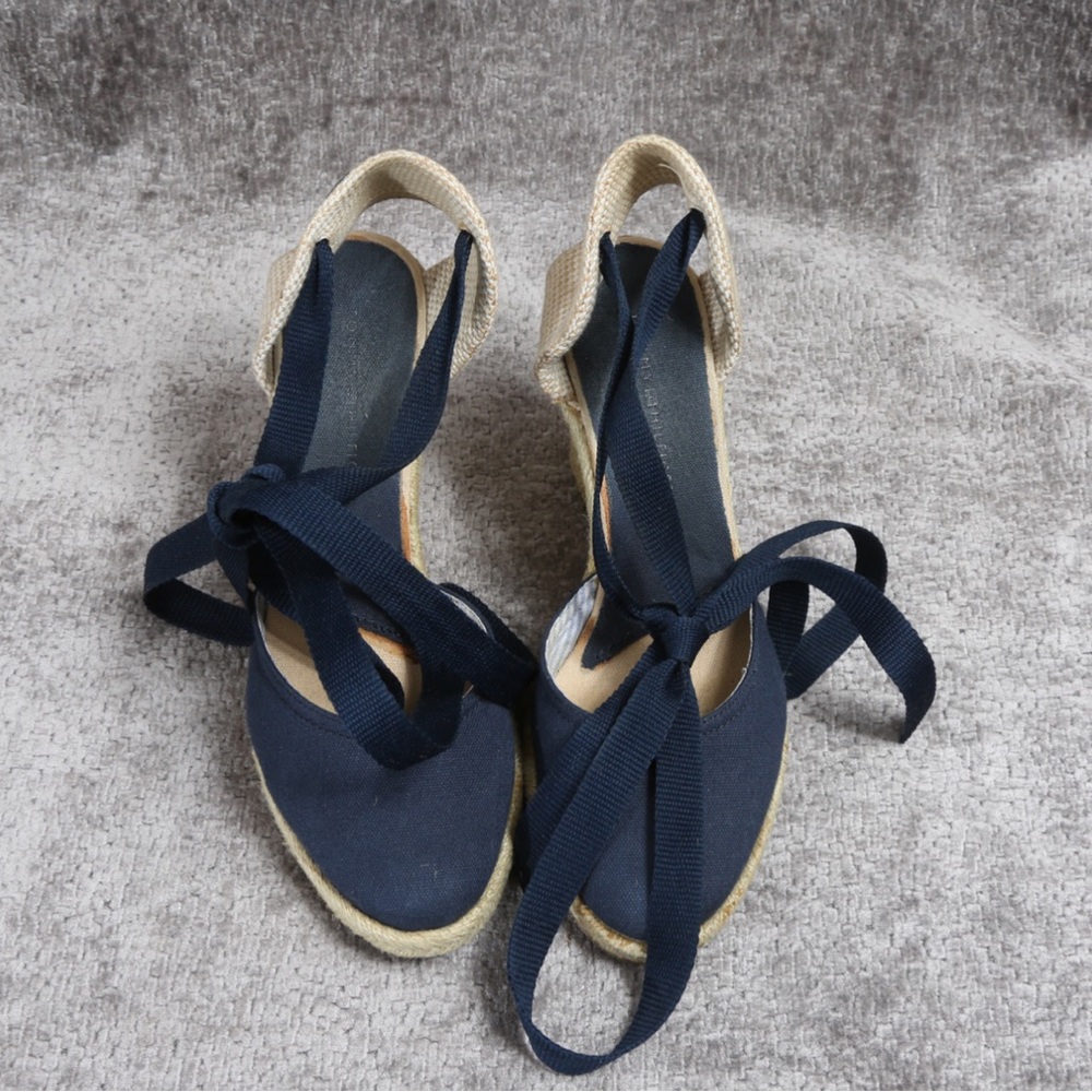 🎤🎉 Tommy Hilfiger “Tiffany” Canvas Strappy Espradille Wedge Shoes Sz 7.5 - Picture 4 of 9